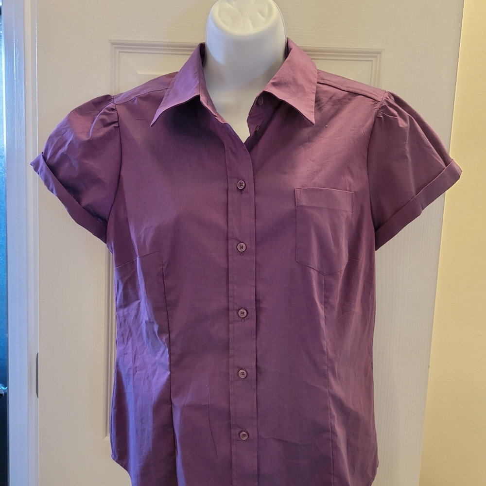 NWT New York & Company women's blouse